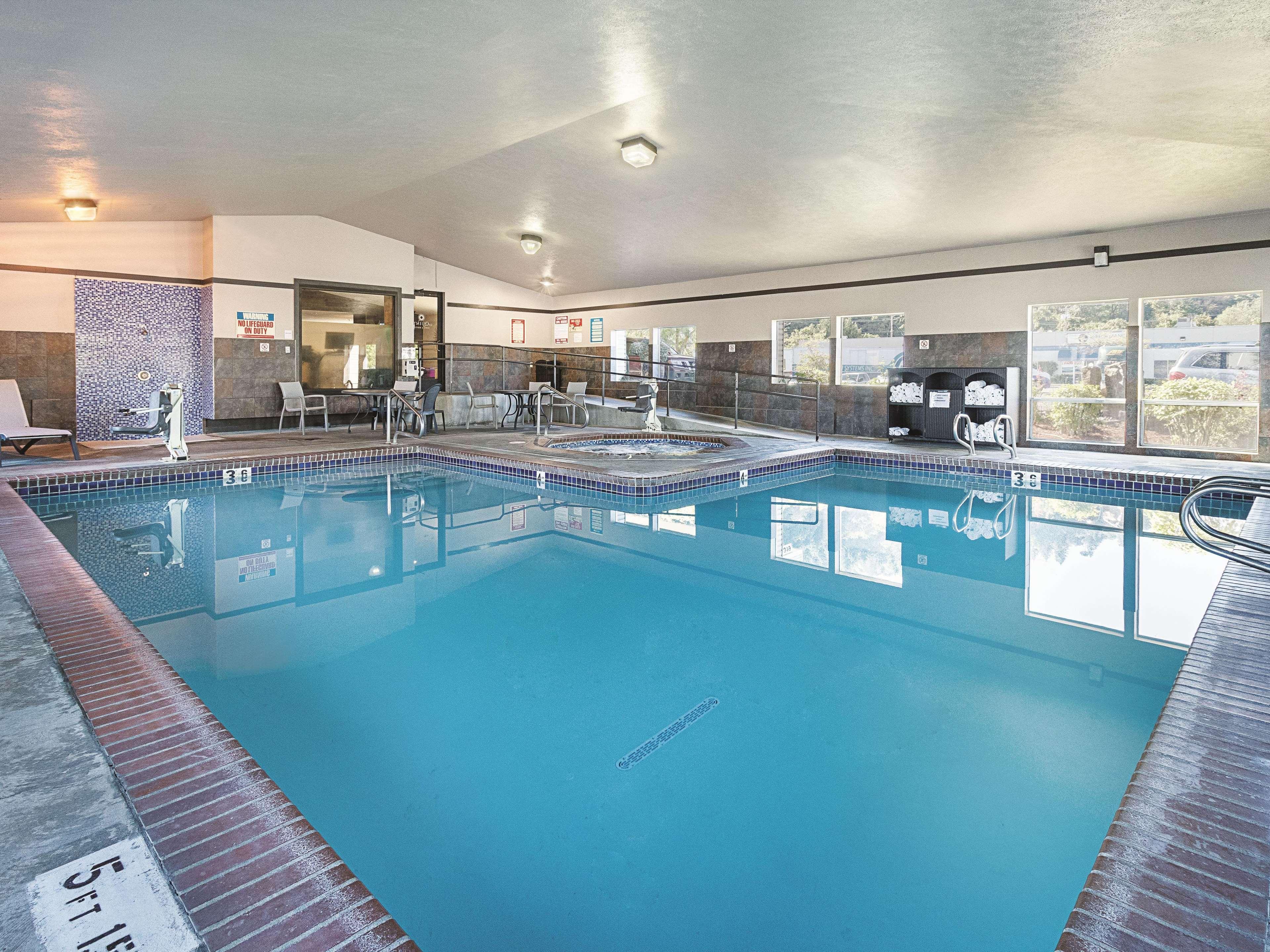 La Quinta By Wyndham Portland Nw Hotel Eksteriør billede